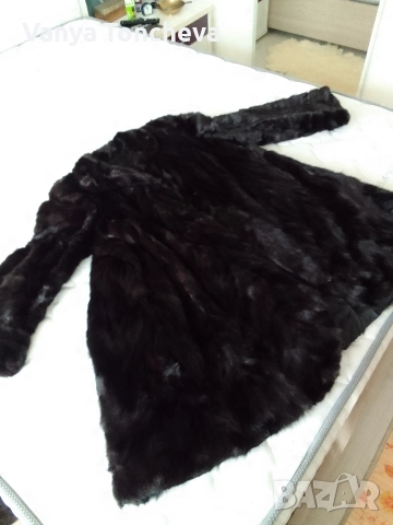 Черно палто от норки, снимка 3 - Палта, манта - 52835823