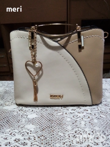 Абитуренска чантичка, снимка 5 - Чанти - 53567981