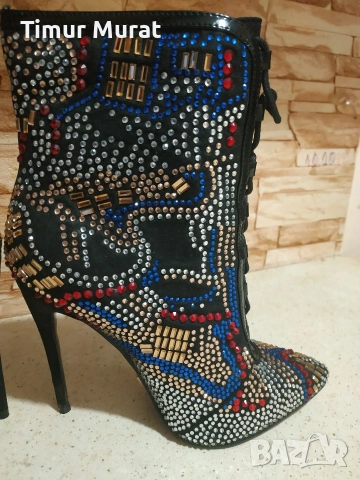 предлагам дамски боти на Sergio Rossi