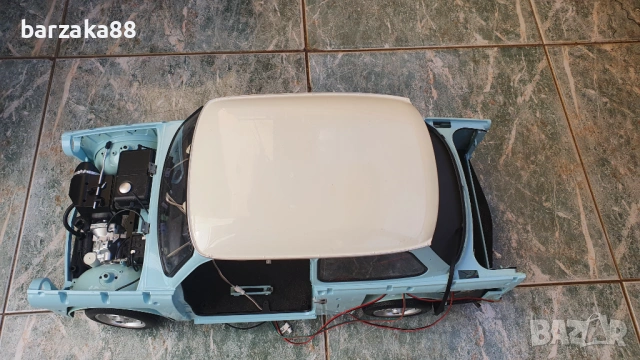 Голям макет на Трабант, снимка 2 - Колекции - 54283235