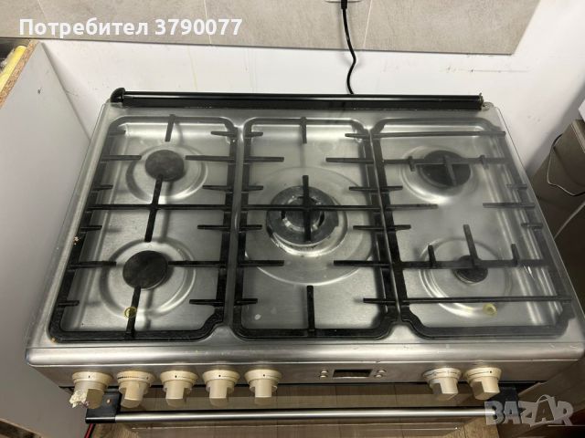 Професионална кухненска печка , снимка 4 - Обзавеждане за заведение - 45766704