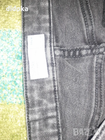 Дънки bershka , снимка 4 - Детски панталони и дънки - 53476978