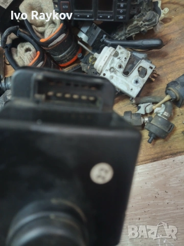 Вакуум Помпа Централно Заключване HELLA 357 862 257, 357862257 за VW Volkswagen Passat , снимка 5 - Части - 54001189