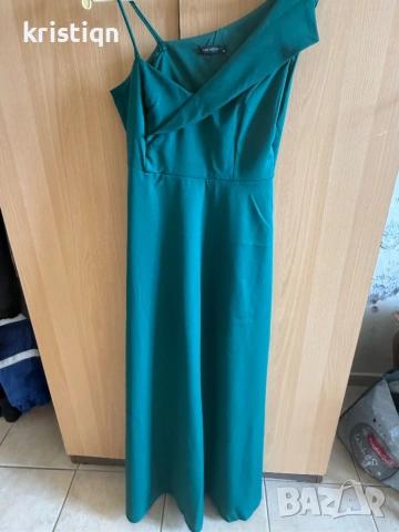 Дамска рокля