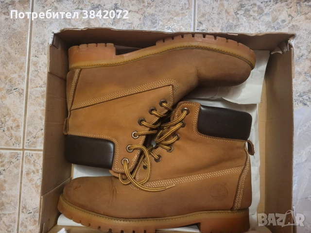 Продавам, снимка 2 - Дамски боти - 52118894