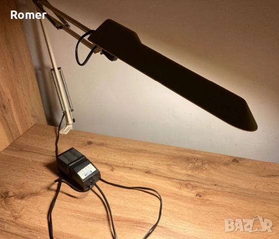 Винтидж норвежка архитектурна настолна лампа Luxo T88, снимка 2 - Настолни лампи - 52395278