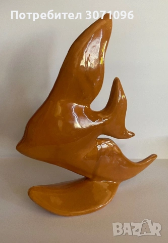 Порцеланова соц статуетка, снимка 6 - Статуетки - 53775149