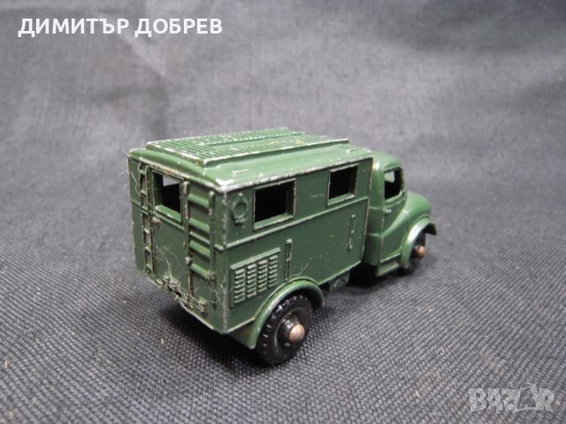 СТАРА РЕТРО МЕТАЛНА КОЛИЧКА LESNEY MATCHBOX ENGLAND AUSTIN MK2 RADIO TRUCK, снимка 4 - Колекции - 46291317