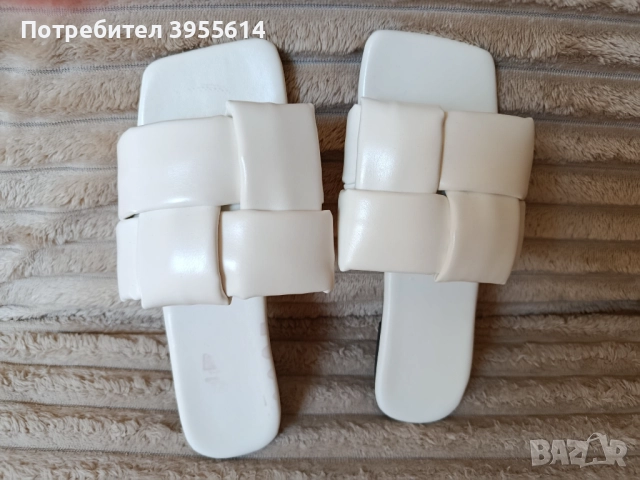 Продавам чисто нови дамски чехли 