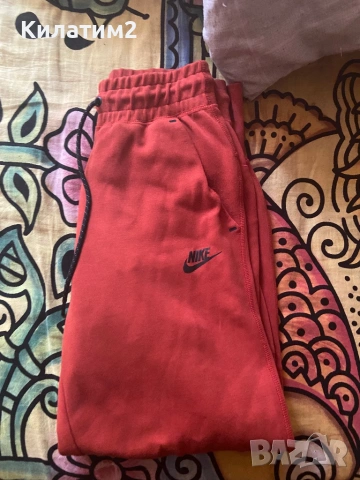 Дамско долнище nike tech fleece xs