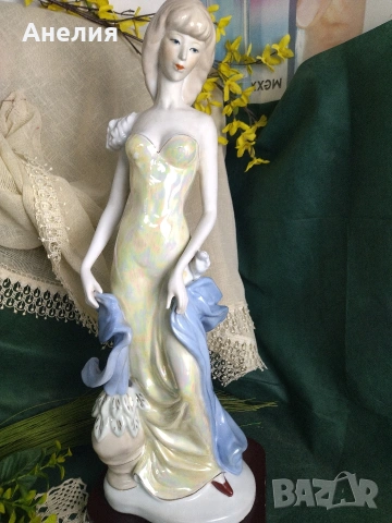 Порцеланова фигура за лампа или украса 54.50 см височина , снимка 6 - Други - 53449356