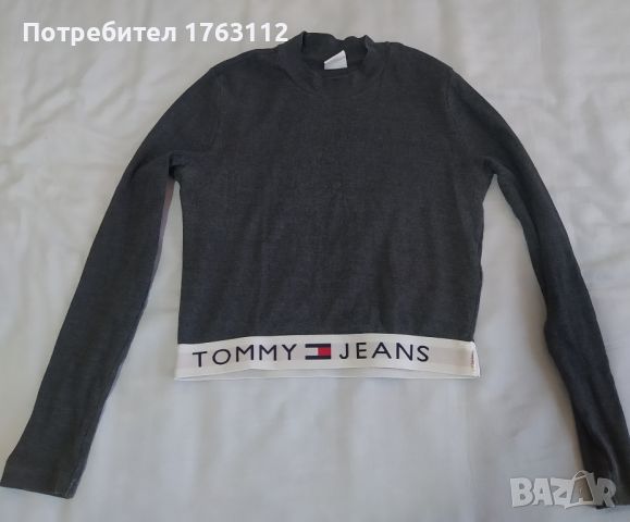 Tommy Hilfiger crop top, M размер, снимка 1 - Корсети, бюстиета, топове - 46366533