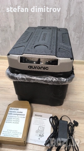 Хладилна чанта  Auronic  AU3251

с компресор 12V и 230 волта замразяване и охлаждане - 40L - сив , снимка 3 - Хладилни чанти - 53761685