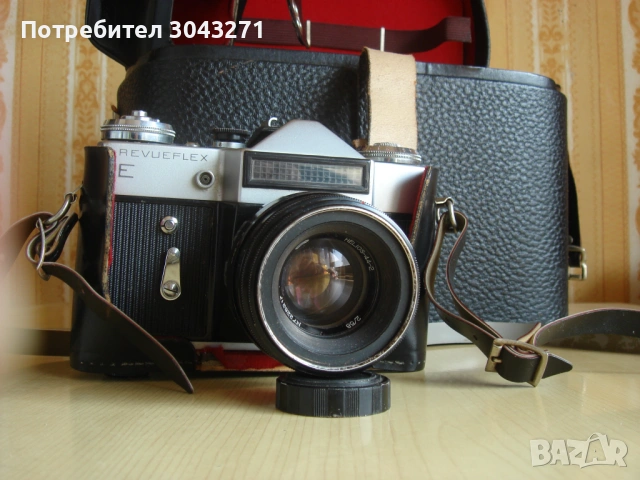 Фотоапарат Revueflex E с обектив Helios 44-2 58mm f/2 m42. СССР
