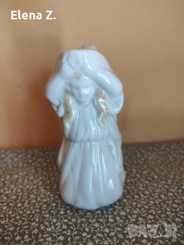 Латиера Нимфа - ръчно изработена Belleek Ирландия 