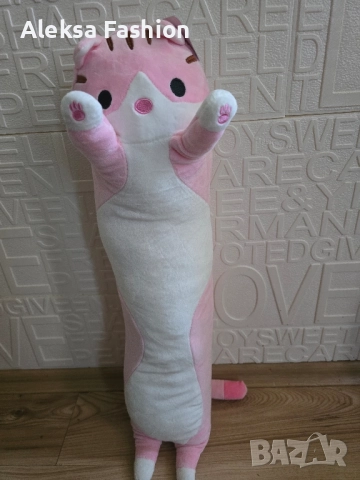 Плюшено дълго коте за гушкане мачкане и игра