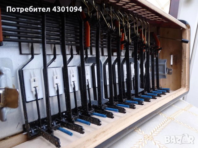 Корпус (баси) с тарги за Акордеон Weltmeister Stella 60 баса, снимка 10 - Акордеони - 52440884