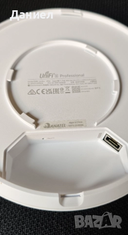 Ubiquiti UniFi 6 Pro (U6-PRO) AX4800 access point, снимка 6 - Мрежови адаптери - 50059869