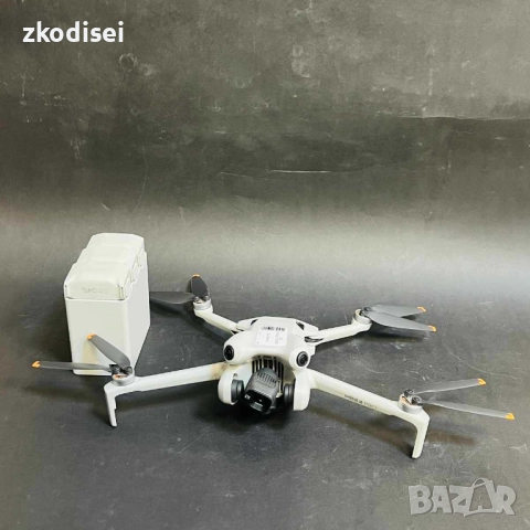 Дрон DJI MINI 4 PRO, снимка 1