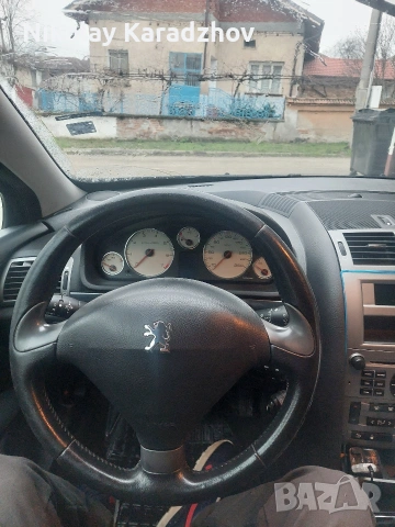 много добра колица е имам я от 2 години, снимка 2 - Автомобили и джипове - 53704578