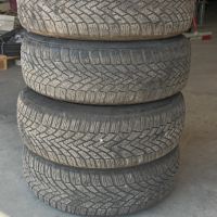 Зимни гуми с джанти 185 65 15, снимка 1 - Гуми и джанти - 45528166