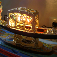 Стар сувенир лампа  Гондола , снимка 1 - Антикварни и старинни предмети - 45007032