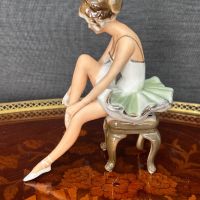 Порцеланова фигура балерина, снимка 4 - Антикварни и старинни предмети - 45977930