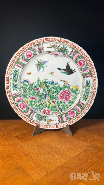 Японска порцеланова чиния, снимка 1