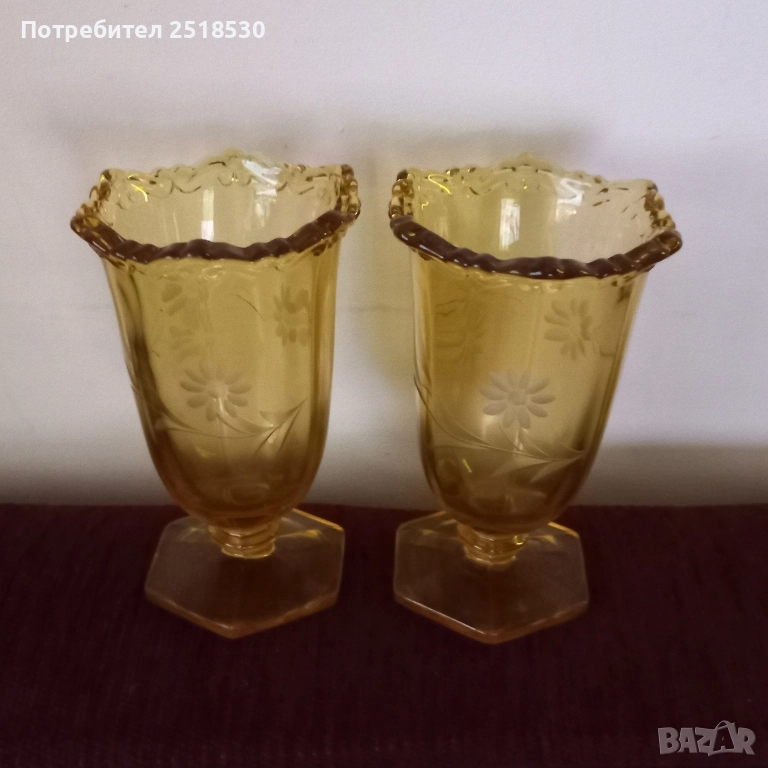 Старинни стъклени вази, снимка 1