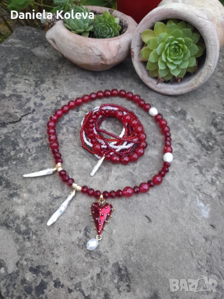 Ръчноизработен комплект гердан и гривни от естествени камъни , снимка 1