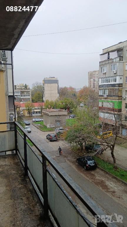 Тристаен в Здрвец изток, снимка 1