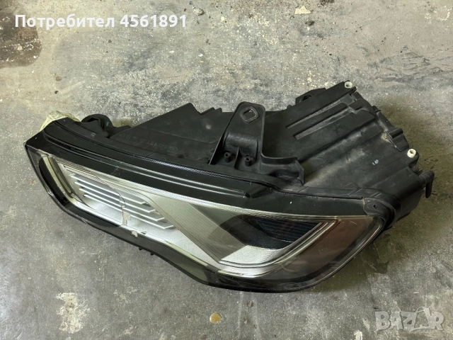 Ляв фар за Audi A3 8V, снимка 2 - Части - 52504409