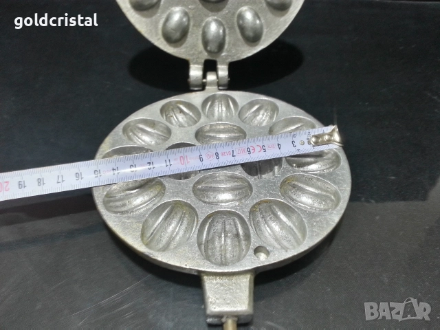 преса за сладки орехчета с пълнеж , снимка 3 - Антикварни и старинни предмети - 52777004