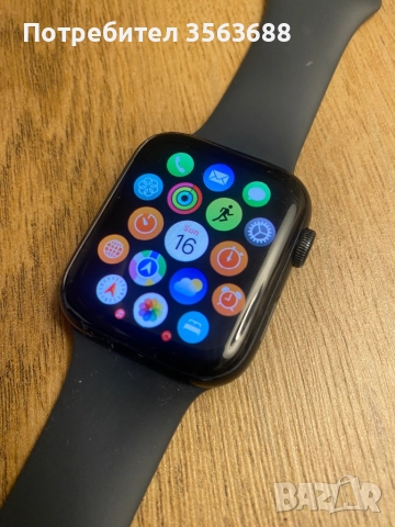 Apple Watch SE2 44mm, снимка 2 - Смарт часовници - 52451328