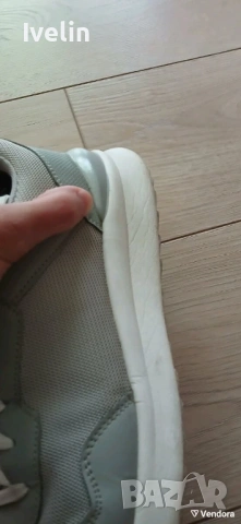 Мъжки сиви ежедневни обувки като нови, размер 44, снимка 2 - Маратонки - 53653333