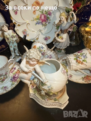 Sitzendorf Germany  Circa 1904 - “Вазата с херувима” Код P1724, снимка 7 - Декорация за дома - 52970041