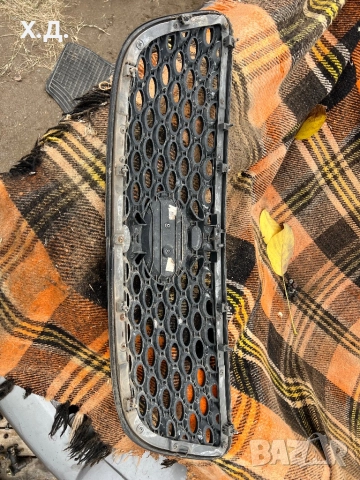 Решетка преден капак Хюндай Теракан 2005г , снимка 2 - Части - 52012729