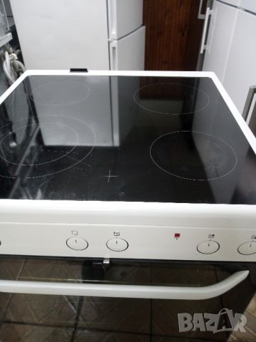 Като нова свободно стояща печка с керамичен плот VOSS Electrolux 60 см широка 2 години гаранция!, снимка 7 - Печки, фурни - 45961571