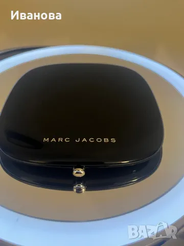 Marc Jacobs бронзираща палитра, снимка 3 - Декоративна козметика - 48728350