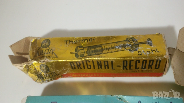 Лот стари стъклени спринцовки, снимка 9 - Антикварни и старинни предмети - 51067939