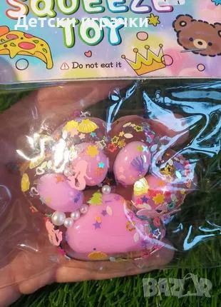 Скуиши Котешки лапички 6.5см, антистрес играчка  SQUISHY, снимка 7 - Други - 49878450