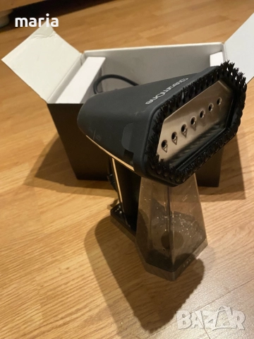 Уред за гладене с пара / Вертикална ютия STEAMONE EUSN400B , 2000W, снимка 3 - Ютии - 52892709