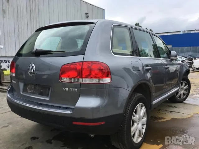 VW Touareg 3.0TDI BKS на части, снимка 2 - Автомобили и джипове - 49223313