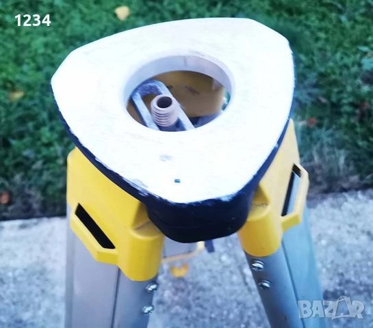 алуминиев трипод стенд за оптичен нивел (стойка) тринога , снимка 3 - Други инструменти - 52896566