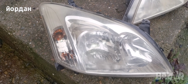 фарове и стопове за тойота Корола , снимка 4 - Части - 52865349