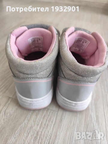 Маратонки за момиче - 3 чифта, снимка 8 - Детски маратонки - 53779532