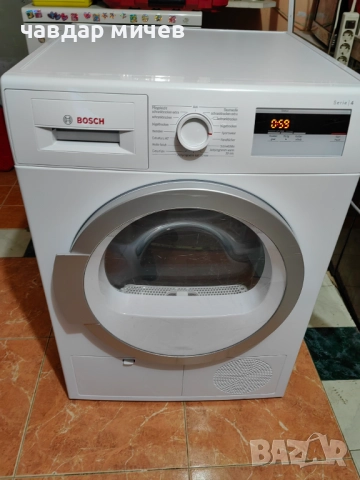 Сушилня с Термо помпа Bosch serie 4 , снимка 2 - Сушилни - 52455666