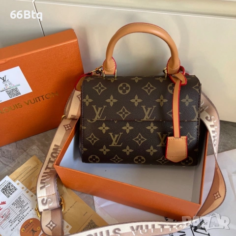 Дамска чанта LV, снимка 2 - Чанти - 53593316