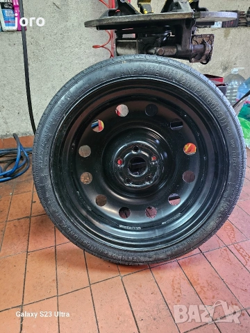 Патерица Golf 8, снимка 6 - Гуми и джанти - 53905475