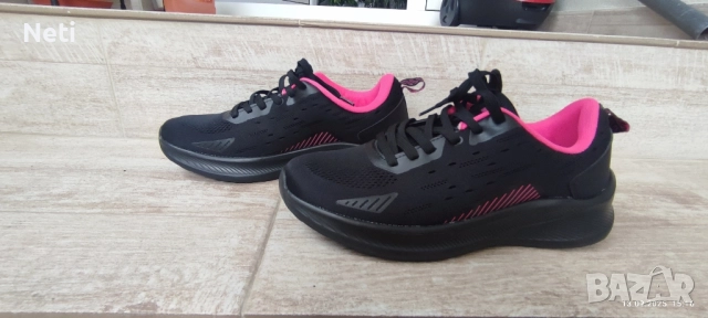  Чисто нови маратонки за момиче, снимка 3 - Маратонки - 51701611